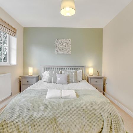 Silver Stag Properties, 3 Bedroom W Parking And Garden Smisby Экстерьер фото
